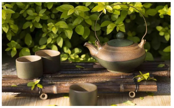 你是谁的茶，谁是你的水